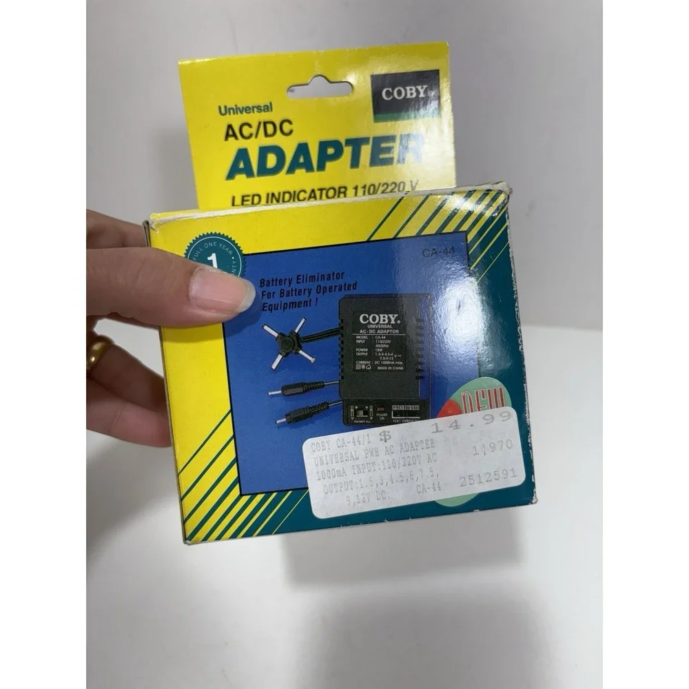Coby Universal Power A/C‎ Adapter model CA-44 1000mA LED Power Indicator Input
